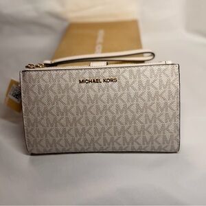 Michael Kors Gold and Cream Wristlet